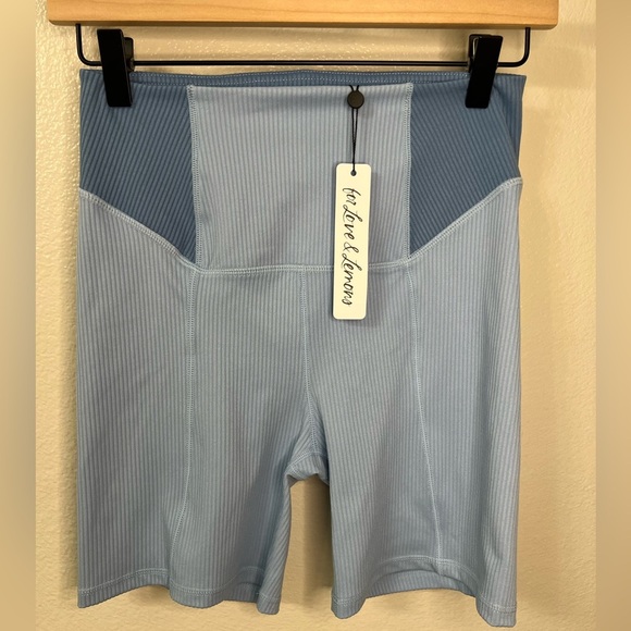 NEW For Love and Lemons Dani Short Medium - Picture 1 of 5